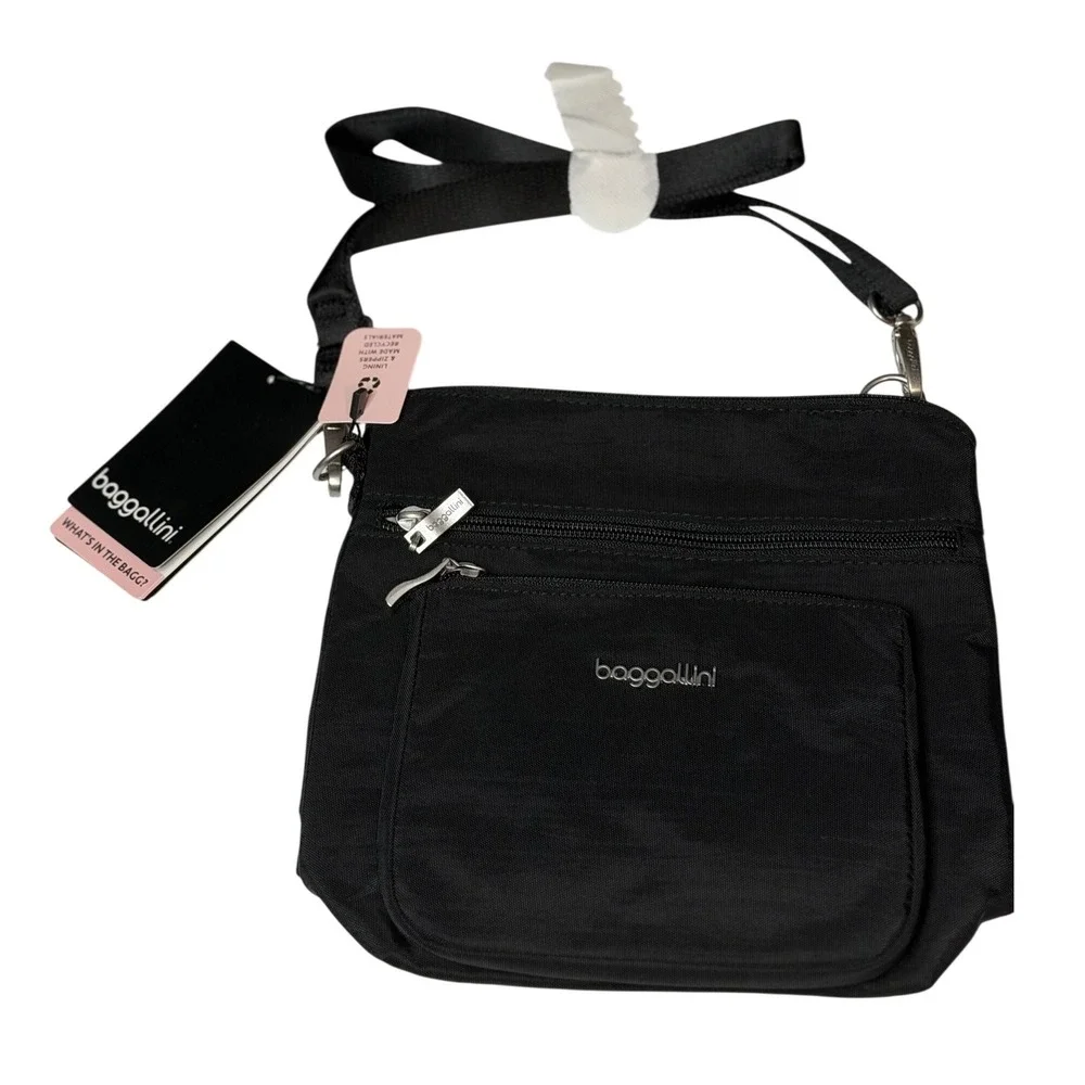 Baggallini Modern Pocket Crossbody Black Sand RFID Travel Bag Organizer Comfort